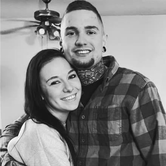 Meet your Posher, Chelsey - Picture 1 of 1